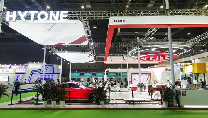 現(xiàn)代展臺設(shè)計風(fēng)格 現(xiàn)代展臺設(shè)計風(fēng)格